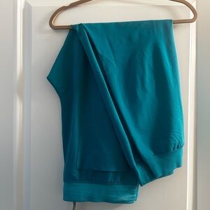 Figs Zamora Turquoise Scrub Joggers